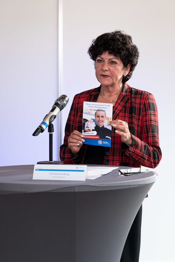 Neuer Dienstausweis für die Polizei Niedersachsen